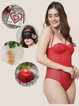 The love cluster Exclusive Hamper - Lacy Red