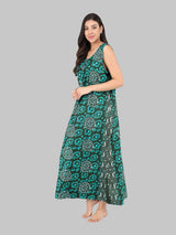 Blue & White Women's Cotton Floral Sleeveless Nighty by Shararat